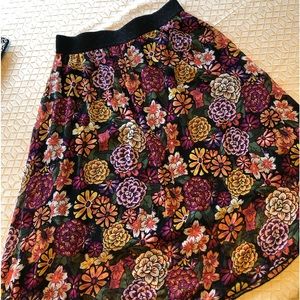 Lularoe Lola skirt